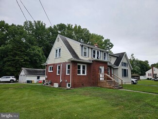 609 Cedar Crest Dr, Penns Grove, NJ 08069