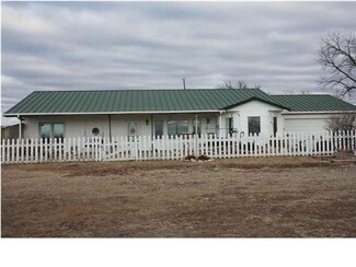 13275 SE Grove Rd, Leon, KS 67074