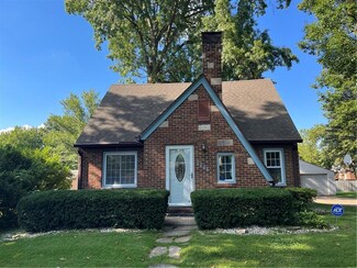 2206 Spang Ave, Terre Haute, IN 47805