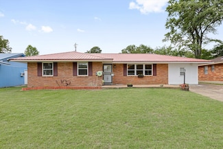 5122 Rolling Fields Dr, Memphis, TN 38134