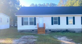 69 Buckskin Cir, Midway, FL 32343