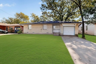 1530 Buena Vista St, Mesquite, TX 75149