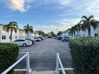 1821 NE 62nd St Unit 428, Fort Lauderdale, FL 33308