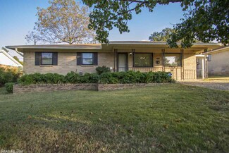 4008 Emerson Dr, North Little Rock, AR 72118