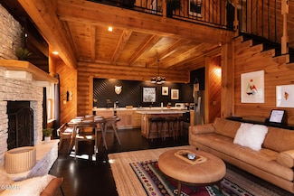 1317 Old Knoxville Hwy, Sevierville, TN 37876