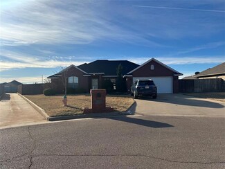 1116 Stephanie Ln, Altus, OK 73521