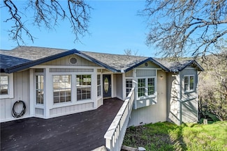17039 Knollview Dr, Hidden Valley Lake, CA 95467