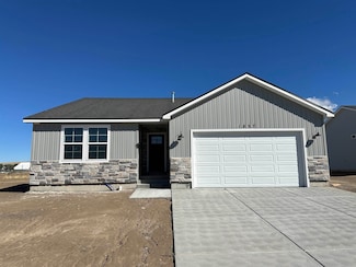 1037 Marinus Ln, Pocatello, ID 83201