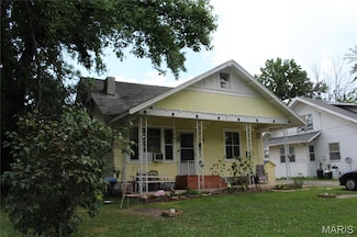 505 N 2nd St, Wellsville, MO 63384