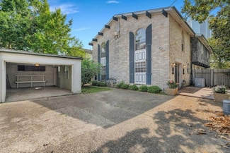 3849 Ridgelake Dr Unit E, Metairie, LA 70002