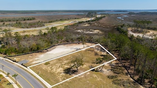 1077 Ship Builder St, Charleston, SC 29492