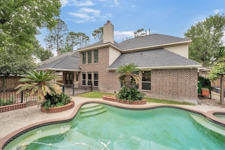 6723 Mossridge Dr, Houston, TX 77069