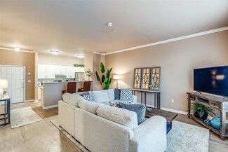 2305 Worthington St Unit 331, Dallas, TX 75204
