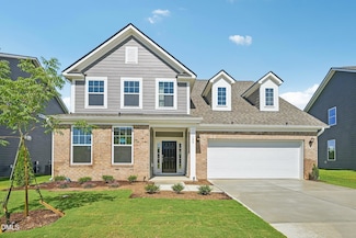 101 Appleseed Dr, Lillington, NC 27546