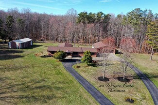 44 Wayne Ln, Thurman, OH 45685