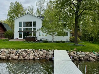 17500 Roberds Lake Ct, Faribault, MN 55021