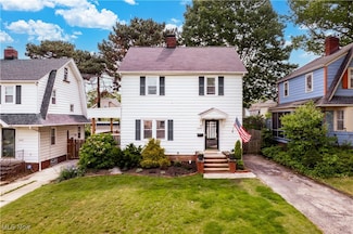 1639 Parkwood Rd, Lakewood, OH 44107
