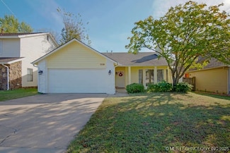 9339 S 65th Place E, Tulsa, OK 74133