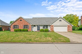 2626 Bunker Dr, Greenwood, IN 46143