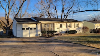5606 SW 15th Terrace, Topeka, KS 66604