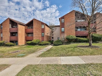 4904 Chalet Dr, Cincinnati, OH 45217