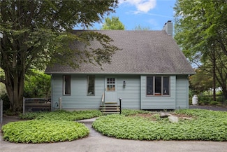 930 N Main Rd, Jamestown, RI 02835