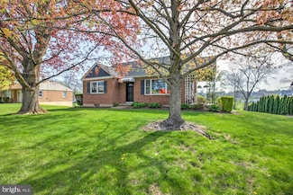 479 Church Ave, Ephrata, PA 17522