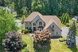 6110 Palomino Dr, Allentown, PA 18106