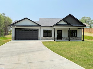 1221 State Road S-42-1916, Cowpens, SC 29330