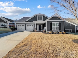 12211 Bonny Oaks Dr, Cornelius, NC 28031