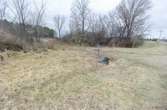 N1289 Coolidge Rd, Oconomowoc, WI 53066