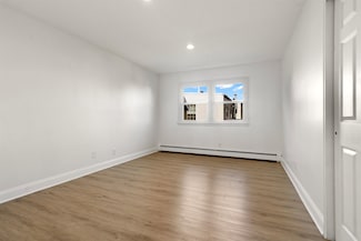 116 71st St, Guttenberg, NJ 07093