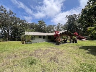 94-6795 Mamalahoa Hwy, Naalehu, HI 96772