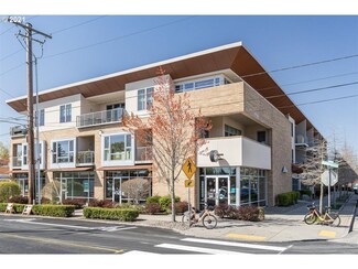 3525 NE 50th Ave Unit 206, Portland, OR 97213