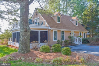 956 Lake View Dr, Bethany Beach, DE 19930