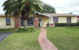 11765 SW 119th Place Rd, Miami, FL 33186