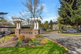 221 9th St Unit C103, Kirkland, WA 98033