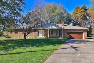 16 Lorelei Dr, Fayetteville, OH 45118