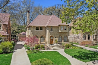 4765 N Woodburn St, Milwaukee, WI 53211