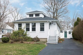 65 Charlemont St, Newton Highlands, MA 02461