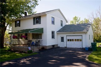 6172 Chili Riga Center Rd, Churchville, NY 14428