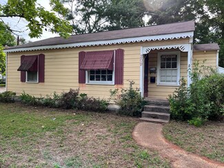 209 Lakeview Ave, Palestine, TX 75801