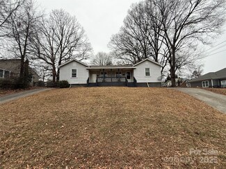 810 E 3rd Ave, Gastonia, NC 28054