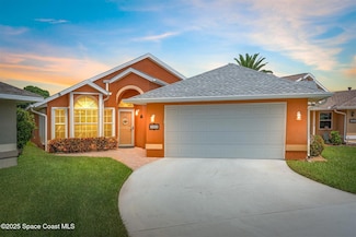 3963 Saint Armens Cir, Melbourne, FL 32934