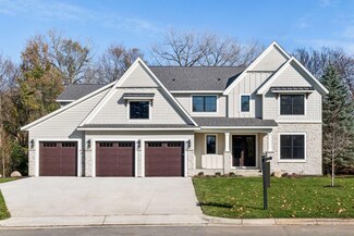 6012 Kaymar Dr, Edina, MN 55436