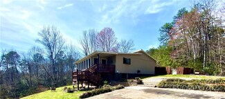 300 Laurelbrook Dr, Old Fort, NC 28762