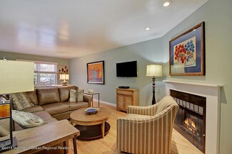 40 Essex Dr, Little Silver, NJ 07739