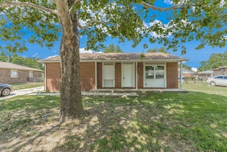 1522 E Del Mar St, Wichita, KS 67216