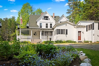 183 Mountain View Rd, Whitefield, NH 03598