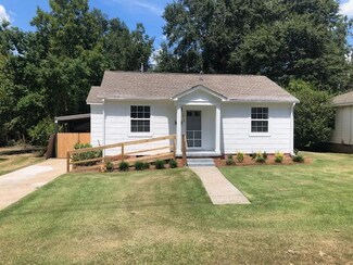1813 Brooklane Dr, Hattiesburg, MS 39401